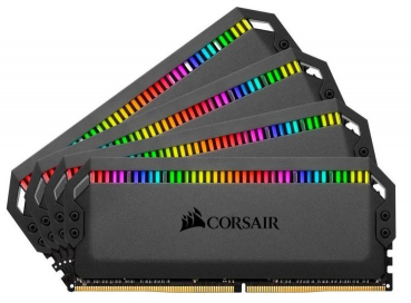 Corsair CMT32GX4M4C3600C18