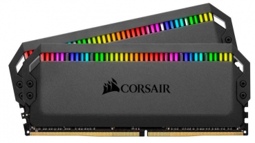 Corsair CMT32GX4M2K4000C19